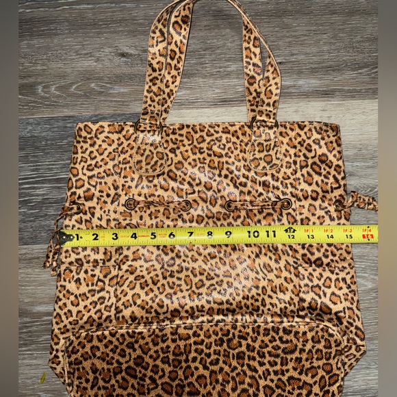 Neiman Marcus Tan & Black Leopard Print Tote Bag - Picture 5 of 6
